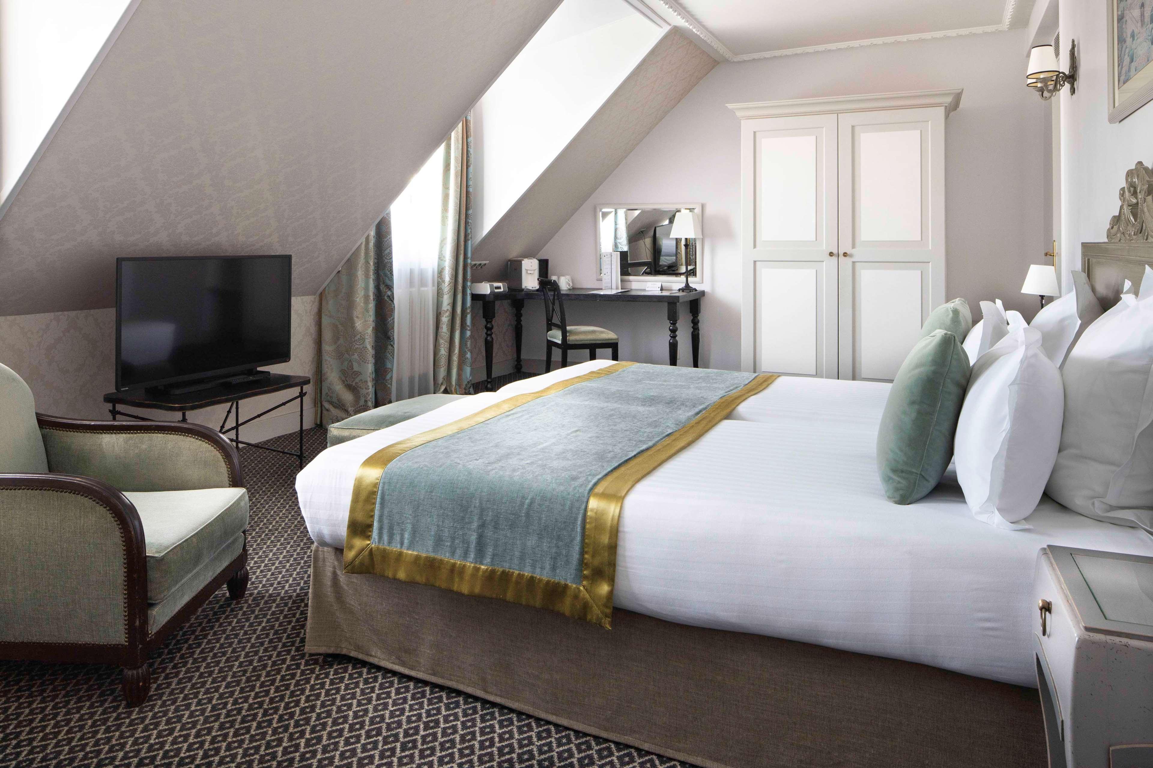 Bradford Elysees - Astotel 4* Parijs